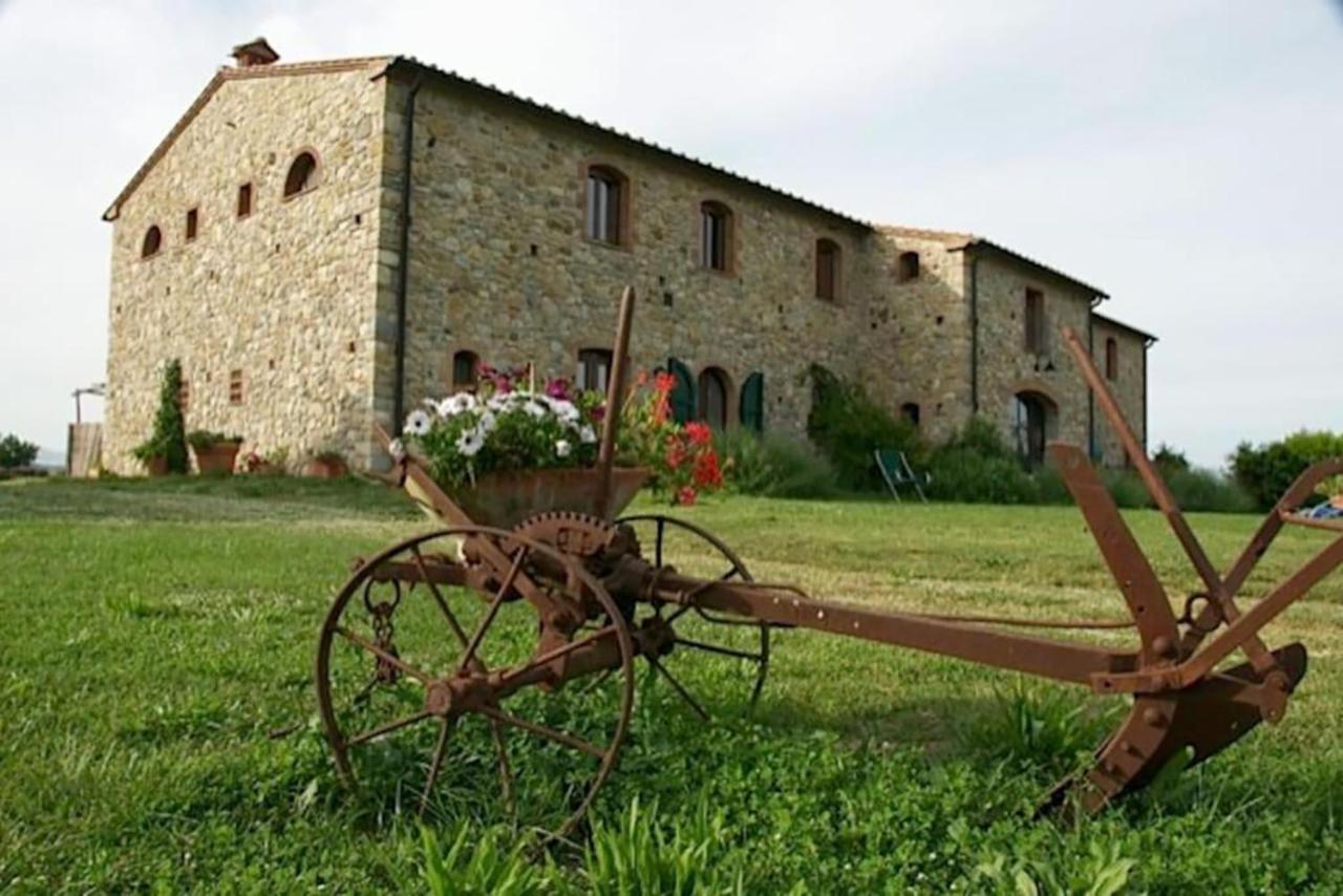 Agriturismo Fattoria Di Statiano Pomarance Extérieur photo
